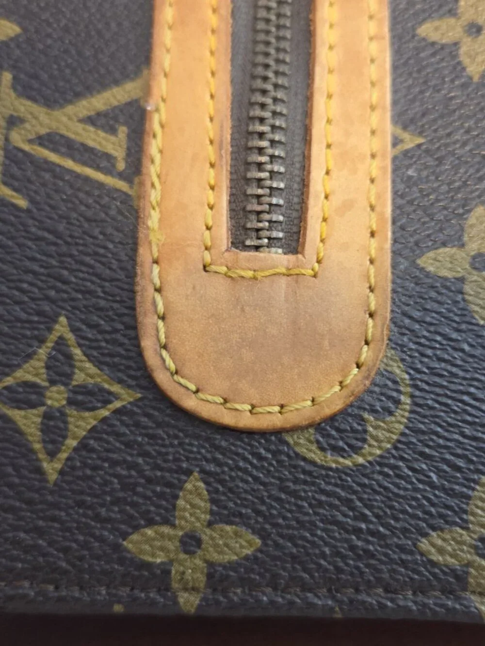 Vintage Louis Vuitton Monogram Canvas Binder - Picture 3 of 8